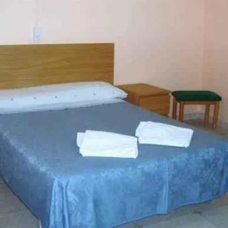 Casa Del Patriarca Pensión 2*