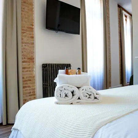 Casa Del Patriarca Pensión 2*