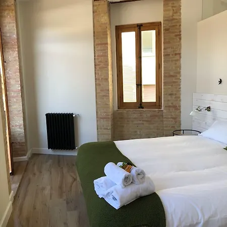 パンション パリ 3*