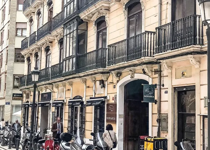 Pensión Casa Del Patriarca 3*