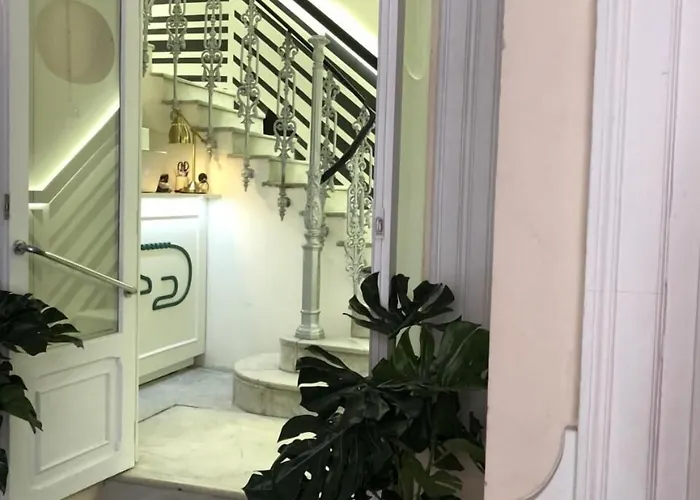 Pensión Casa Del Patriarca 3*